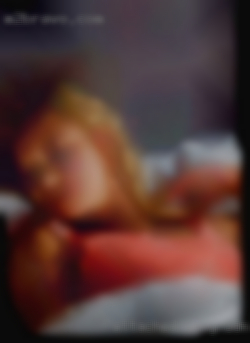 Attached sexy 38m looking for discreet fun.