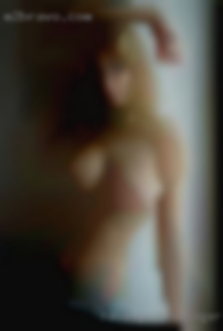 Have GSOH swingers and am clean shaven from Anchorage.