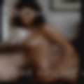 Naked singles willing