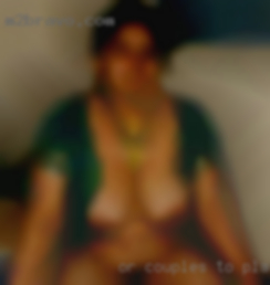 Or couples to play around nude with.